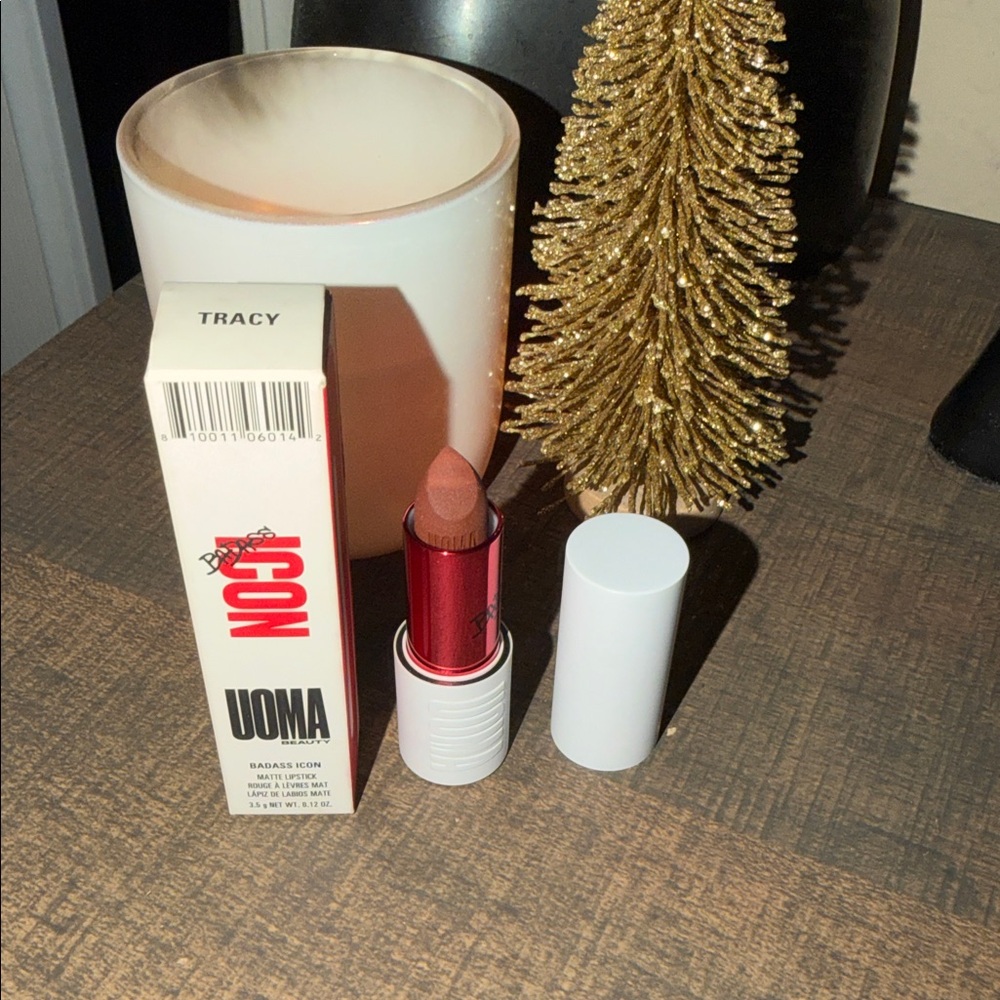 NWB UOMA BADA$$ Icon Lipstick in “TRACY”